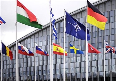 ناتو گرفتار در کشمکش بین روسیه و آمریکا بر سر اوکراین