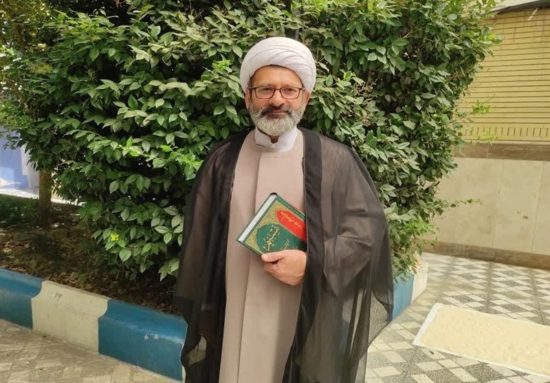 توجیه‌گری چهره پنهان نفاق