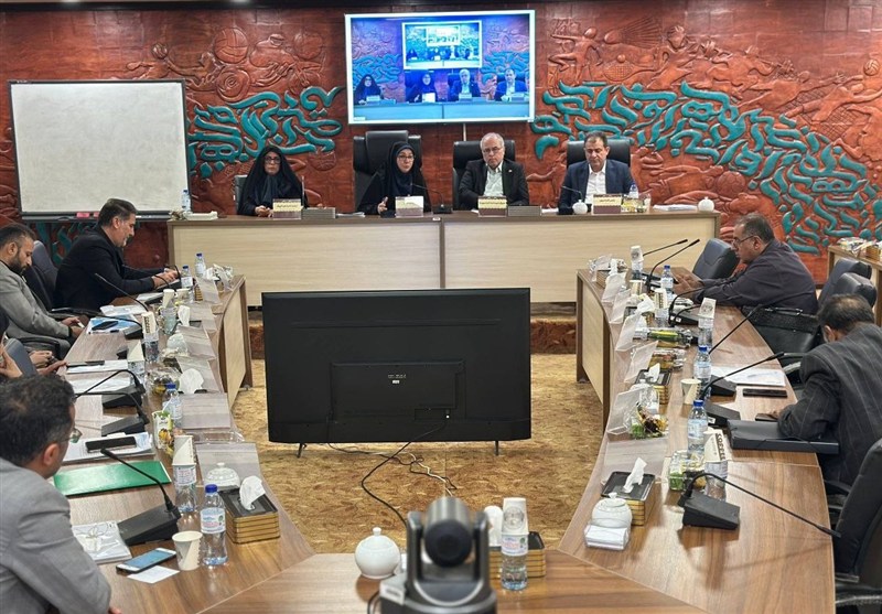 مجمع عمومی سالیانه فدراسیون کاراته برگزار شد / نصراللهی و پورزمان نایب رئیس شدند