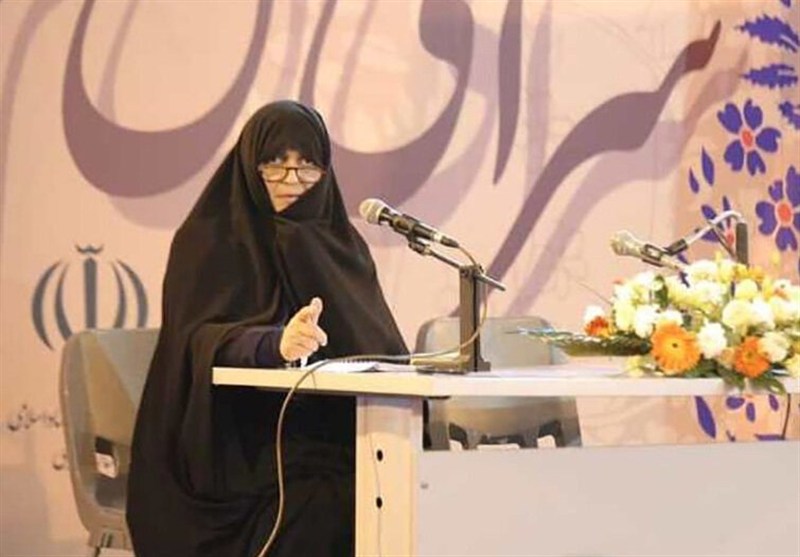 حوزه‌های علمیه در مقام ناصح یا مدافع؟