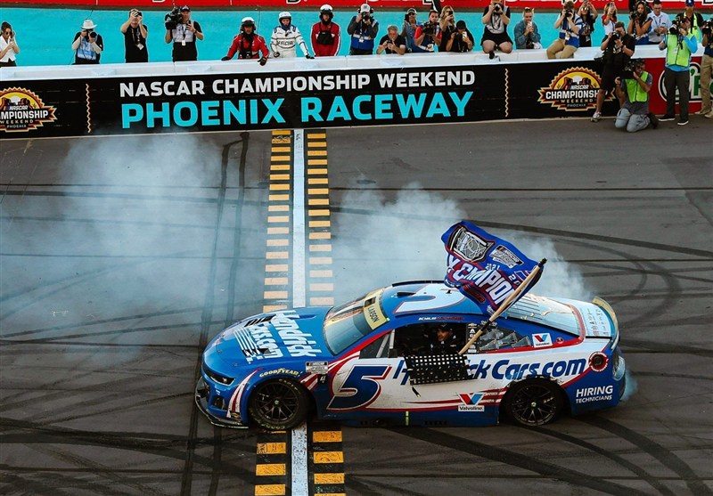 دراماتیک‌ترین شکست سال در دنیای موتور اسپورت؛ فینال فاجعه‌بار نسکار 2025