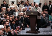 دیدار دانش‌آموزان و دانشجویان با رهبر معظم انقلاب