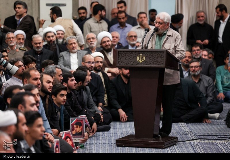 روایت خبرنگار تسنیم از دیدار هزاران دانش‌آموز و دانشجو با امام خامنه‌ای / آغاز دلدادگی + تصاویر 19