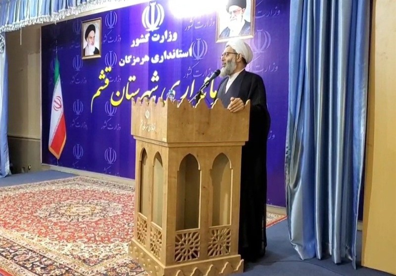 قشم در انتظار مسئولان ارشد/گلایه امام جمعه از عدم حضور مدنی‌زاده و مسرور در جزیره