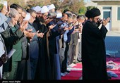 اقامه نماز طلب باران در زنجان