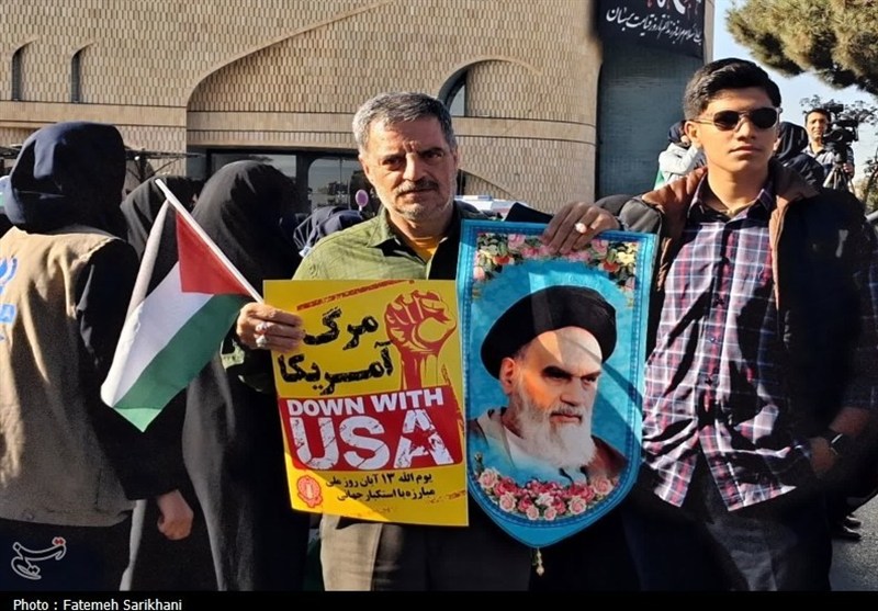 یوم‌الله 13 آبان , اخبار استان مرکزی , اخبار اراک , دانش آموزان , راهپیمایی , 