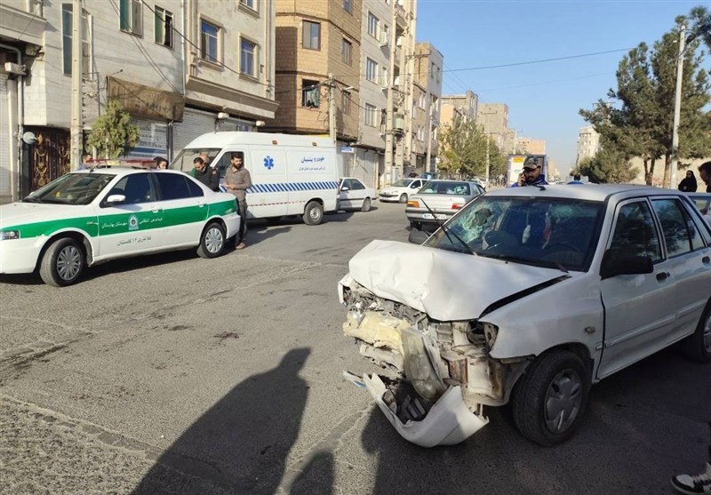 تصادف 3 سرویس مدرسه در سبزدشت / 15 نفر مصدوم شدند