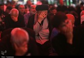 عزاداری زائران در سوگ حضرت زهرا(س)