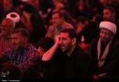 عزاداری زائران در سوگ حضرت زهرا(س)