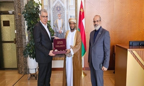 تاکید ایران و عمان بر تسریع در اجرایی شدن موافقتنامه تجارت ترجیحی