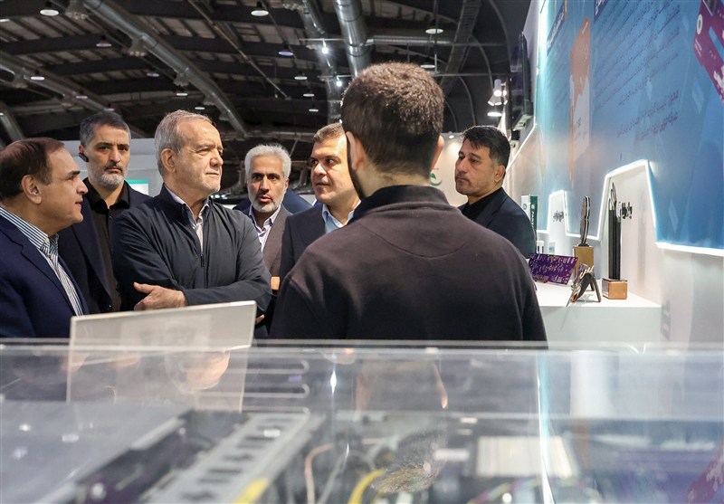 Pezeshkian Urges Support for Knowledge-Based Businesses