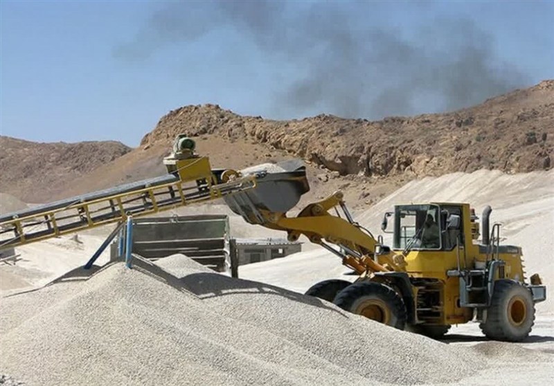 12 واحد معدنی راکد استان بوشهر احیا شد