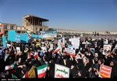 راهپیمایی یوم‌الله 13 آبان در اصفهان و بجنورد