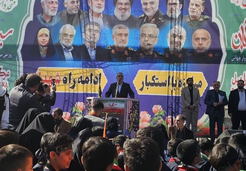 دانش‌آموزان امروز وارثان حقیقی راه شهید فهمیده‌ هستند