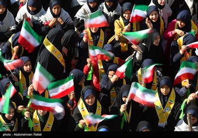 راهپیمایی یوم الله 13 آبان در همدان؛ نمایش پشتیبانی قاطع از نظام و انزجار از دشمنان