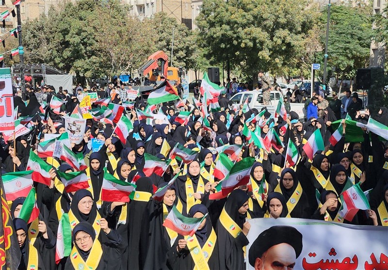 اخبار رباط کریم , راهپیمایی , یومالله 13 آبان , دانش آموزان , اخبار بهارستان ,