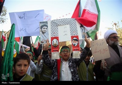 قیام دانش‌آموزان کاشانی در یوم‌الله 13 آبان/تجدید بیعت دوباره با آرمان‌های انقلاب