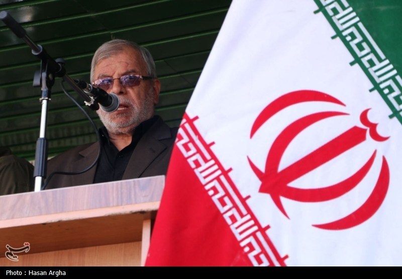 رجزخوانی کلامی زنجانی در راهپیمایی 13 آبان