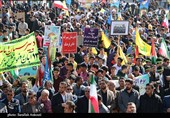 حضور پر شور کرمانی‌ها در راهپیمایی 13 آبان