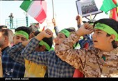 حضور پر شور کرمانی‌ها در راهپیمایی 13 آبان