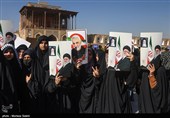 مسیرات الیوم الوطنی لمقارعة الاستکبار العالمی فی محافظتی أصفهان وبجنورد
