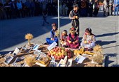 برگزاری آیین شکرگزاری و جشنواره سیب در بروجرد