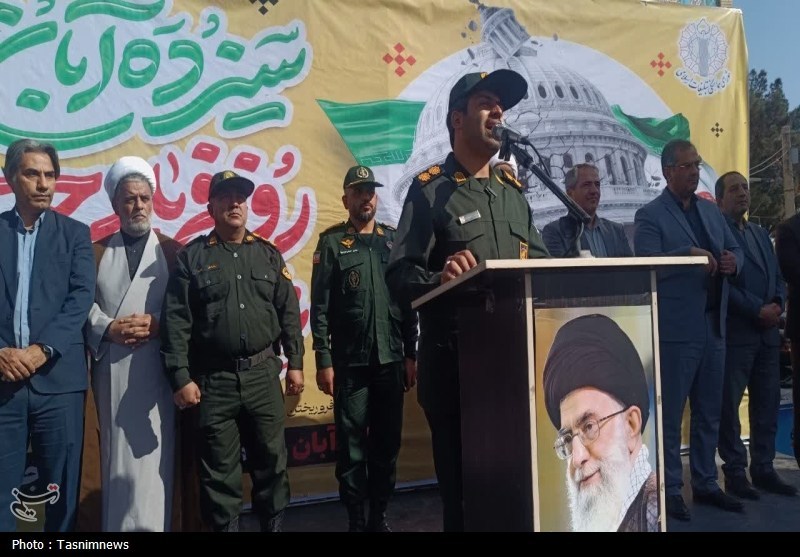 استقلال ملت ایران با خون شهیدان به‌دست آمده و حفظ خواهد شد