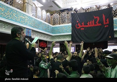 نخستین شب عزاداری ایام فاطمیه در بیت الزهرای حاج قاسم