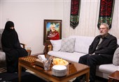 دیدار لاریجانی با خانواده‌ی شهید سرلشگر محمد کاظمی