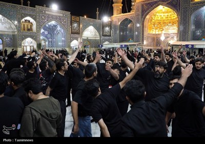 حال و هوای حرم بانوی کرامت در شام شهادت حضرت زهرا(س)