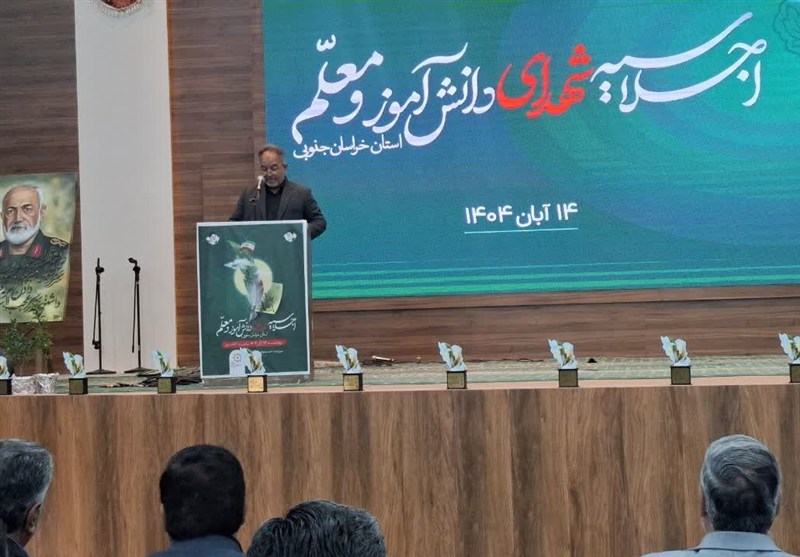 جهاد دانش‌آموزان در سنگر علم و ایمان است/الگوبرداری از راه شهدا