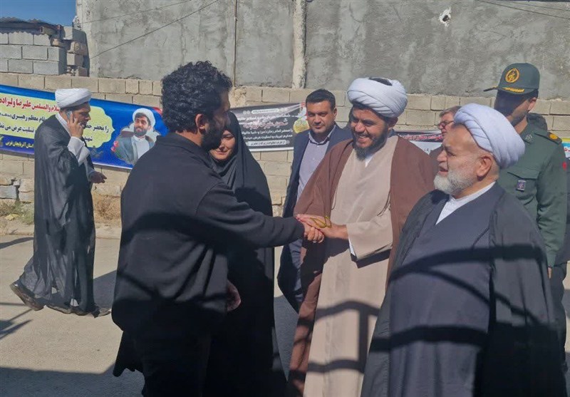 دیدار مشاور استاندار آذربایجان‌ غربی با خانواده شهید علیرضا ولی‌زاده