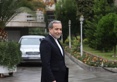 خبرگزاری جمهوری آذربایجان: عراقچی به باکو می‌رود