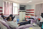 کتابداران کهگیلویه خون اهدا کردند