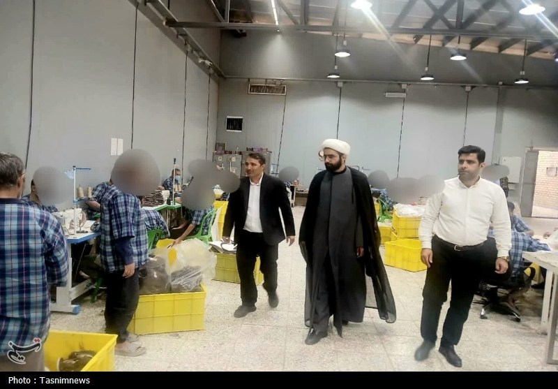 تأکید بر نقش خیرین در ارتقای سلامت اجتماعی و توسعه فعالیت‌های فرهنگی قم