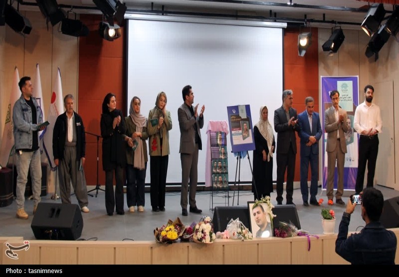 رونمایی کتاب"آرمان کردستان"/ایثاری که در تاریخ ثبت شد‌ + تصاویر