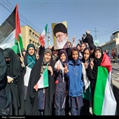 فریاد بلند جوانان قزوین علیه آمریکا