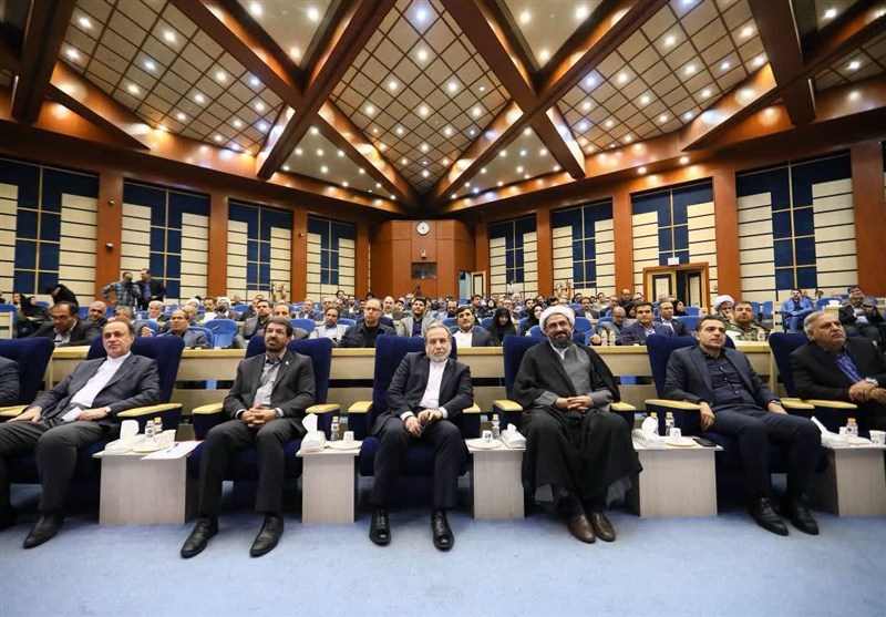 عراقچی: دشمن در جنگ 12 روزه شکست خورد / نقش موشکها و انسجام ملی در دفاع از کشور عراقچی: دشمن در جنگ 12 روزه شکست خورد / نقش موشکها و انسجام ملی در دفاع از کشور