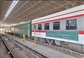 ورود دومین قطار گردشگری مثلث طلایی به یزد