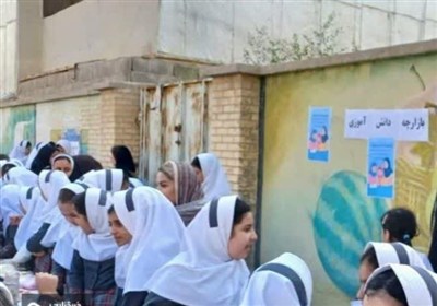 راه‌اندازی بازارچه دستاوردهای دانش‌آموزی در شهرستان دیر