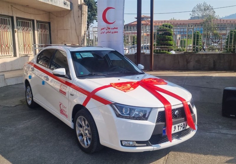 تجهیز ناوگان امدادی لاهیجان با 2 خودروی جدید