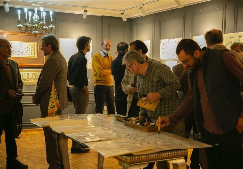 فضائلی احیاگر خوشنویسی معاصر / گالری جایی برای آموزش و پژوهش است 3