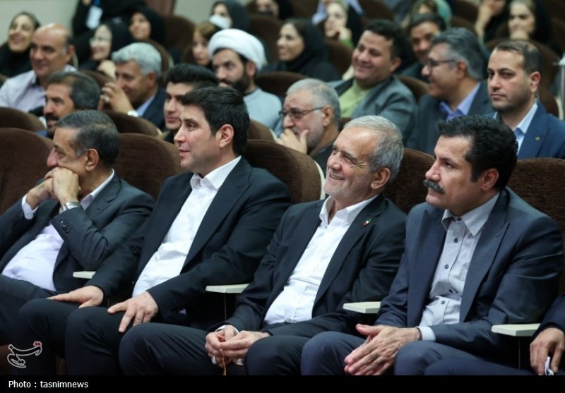 مهندسی جلسات رئیس‌جمهور/ واقعیت‌هایی که منعکس نشد!