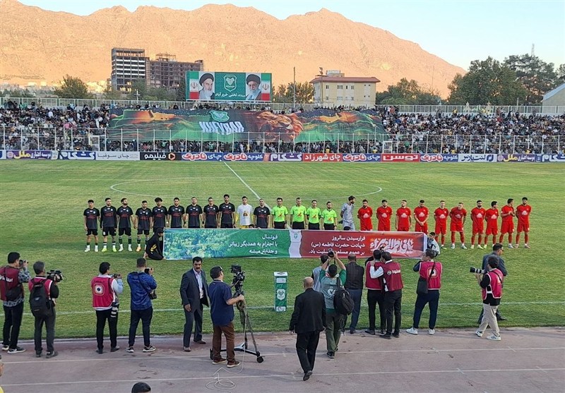 تساوی پرهیجان خیبر و تراکتور در خرم‌آباد در نیمه اول