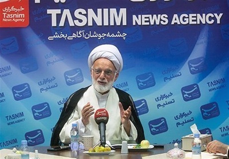 پیوند دانشگاه و  حوزه می‌تواند به حل مسائل اجتماعی کمک کند