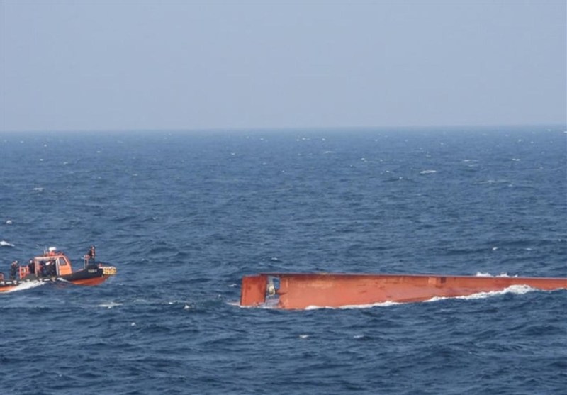 واژگونی کشتی ماهیگیری چینی در آب‌های نزدیک کره جنوبی و مفقودی 9 نفر از خدمه آن