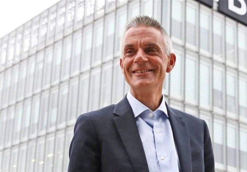 BBC Yöneticileri Trump Röportajı Skandalı Üzerine İstifa Etti