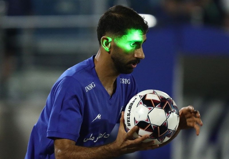 میردورقی: برخی از بازیکنان استقلال خوزستان با تاکسی اینترنتی کار می‌کنند