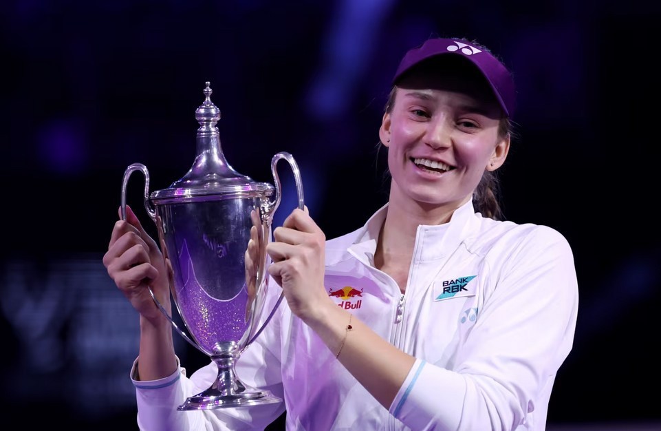 لحظه‌ای جنجالی در ریاض؛ لطفاً عکس نگیرید! 2