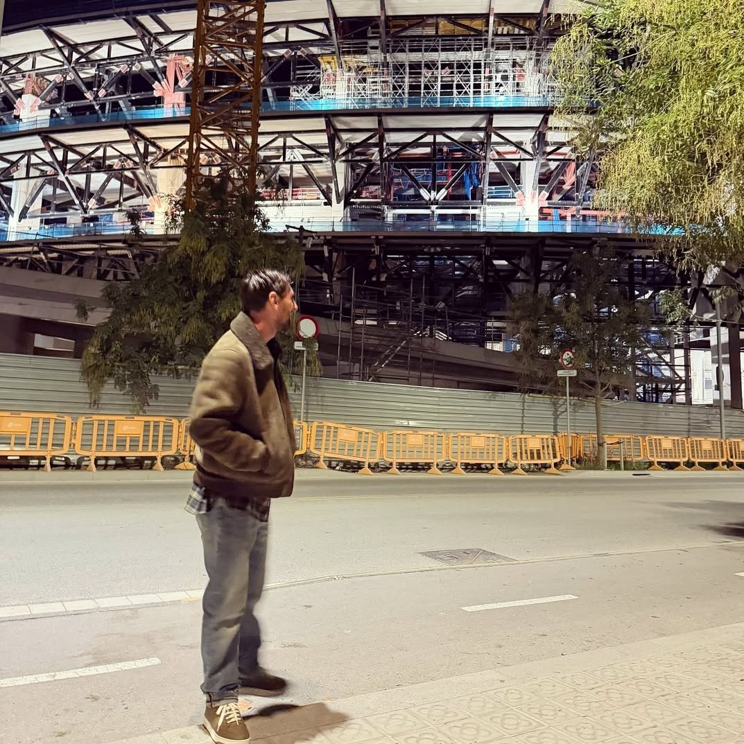 بازدید مخفیانه مسی از نوکمپ؛ امیدوارم روزی بتوانم برگردم + عکس 2